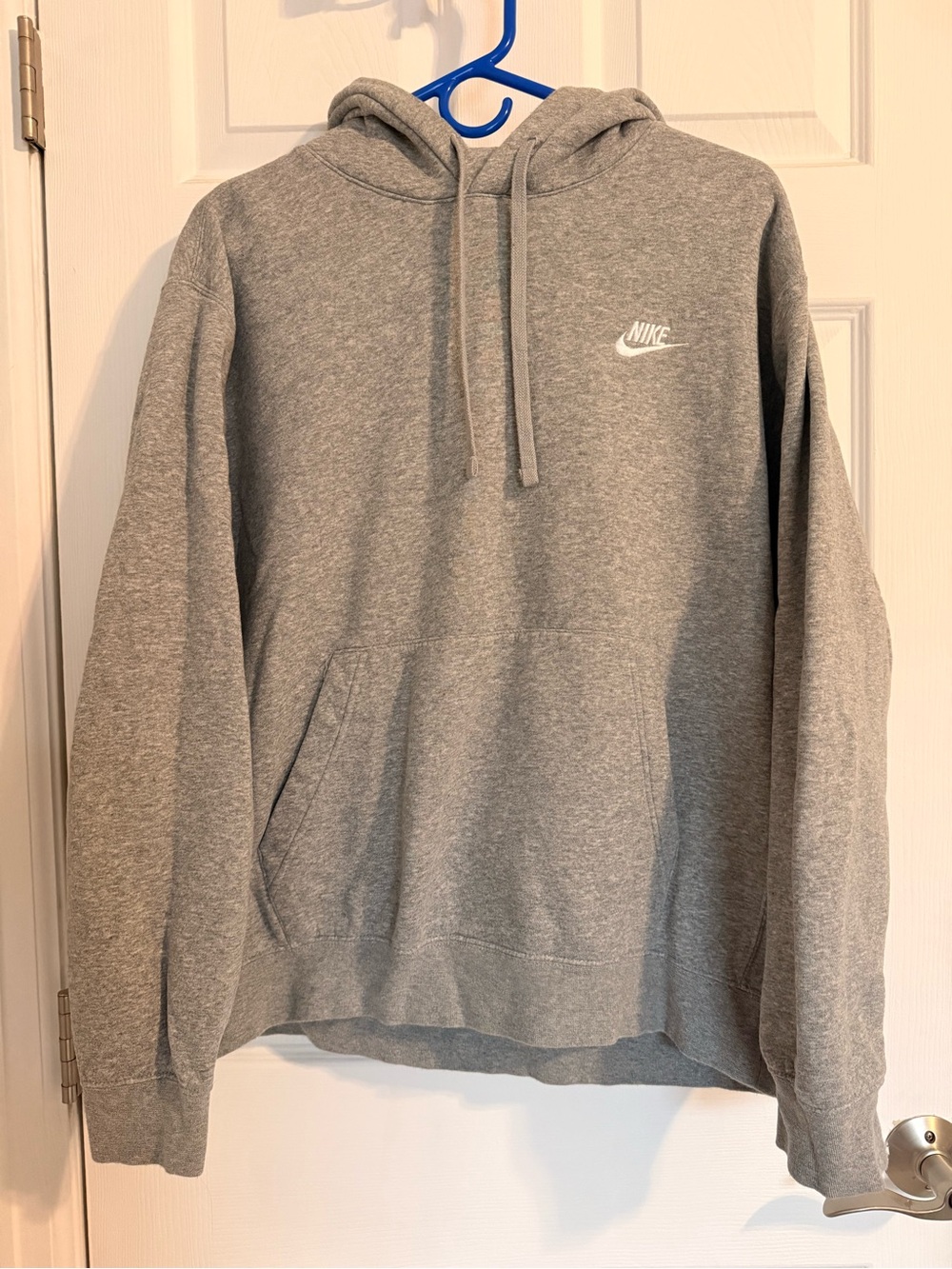 Nike Gray Pullover Hoodie Men’s Large Embroidered Logo Fleece Sweatshirt